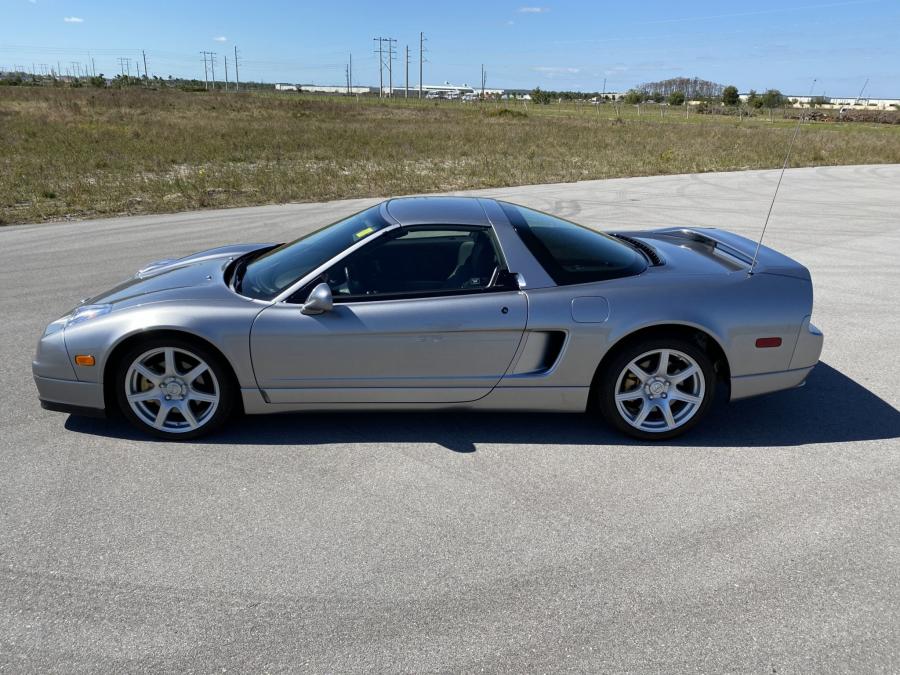  Acura NSX-T 2004 года  (фото 5 из 121)